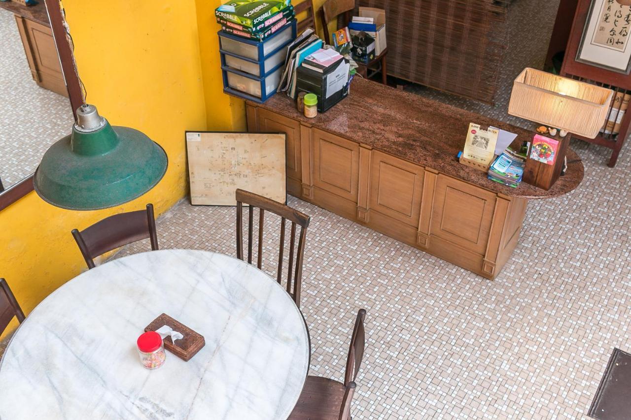 Voyage Home&Guesthouse Malacca Extérieur photo