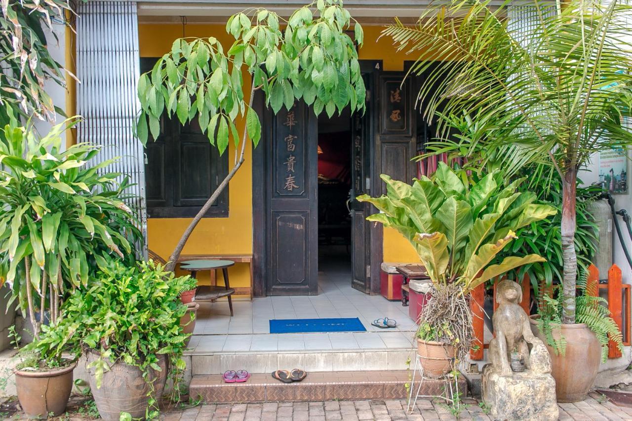 Voyage Home&Guesthouse Malacca Extérieur photo