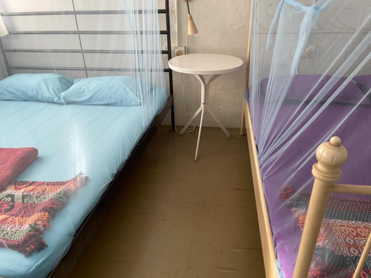 Voyage Home&Guesthouse Malacca Extérieur photo