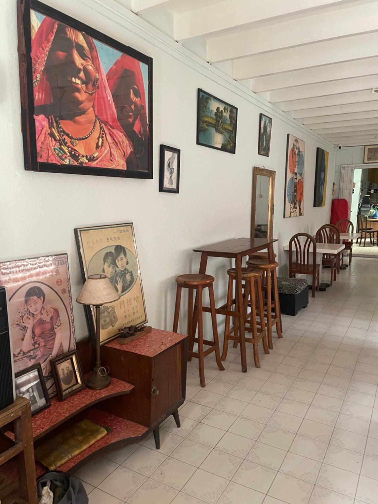 Voyage Home&Guesthouse Malacca Extérieur photo