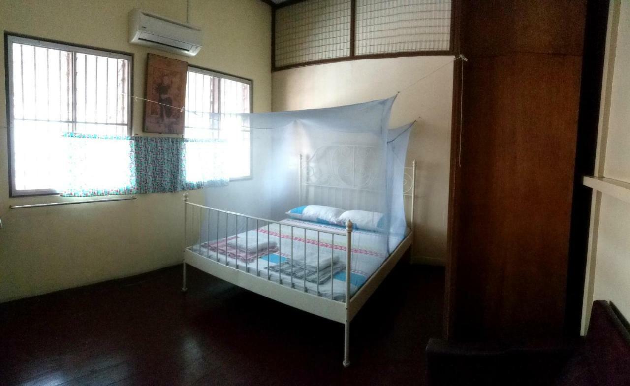 Voyage Home&Guesthouse Malacca Extérieur photo